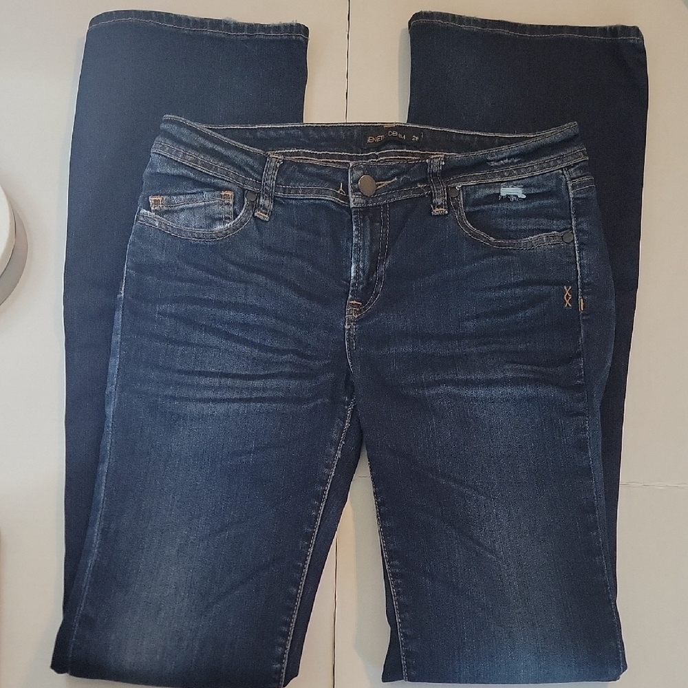 Genetic Denim Blue Straight Leg The Riley Jeans.Size 28.